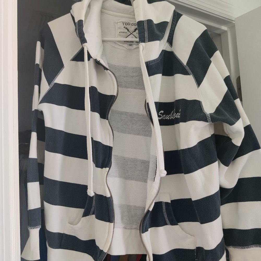 Women's zip sweatshirt